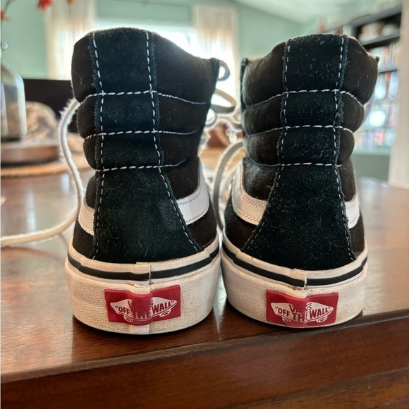 VANS UNISEX men’s:6.5 women’s: 8 SK8 sneaker Black and white “off the wall” - Picture 6 of 10